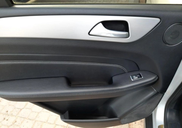 Mercedes-Benz ML cena 27900 przebieg: 98450, rok produkcji 2014 z Giżycko małe 466